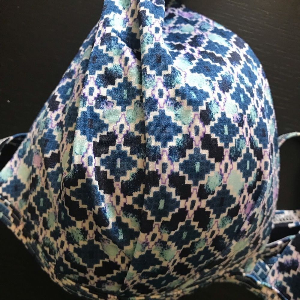 Athleta Aqualuxe Blue Tile Bikini Top - Picture 2 of 4